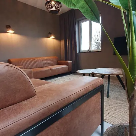 Hotelboerderij Akkerlust * Leidschendam