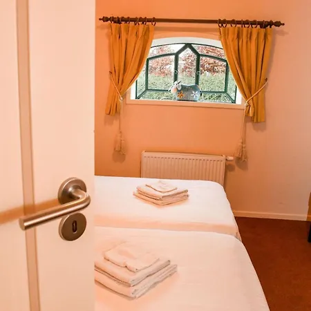 Hotelboerderij Akkerlust * Leidschendam