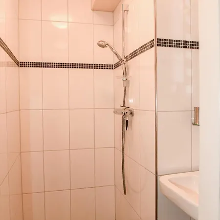 Otel Hotelboerderij Akkerlust Leidschendam