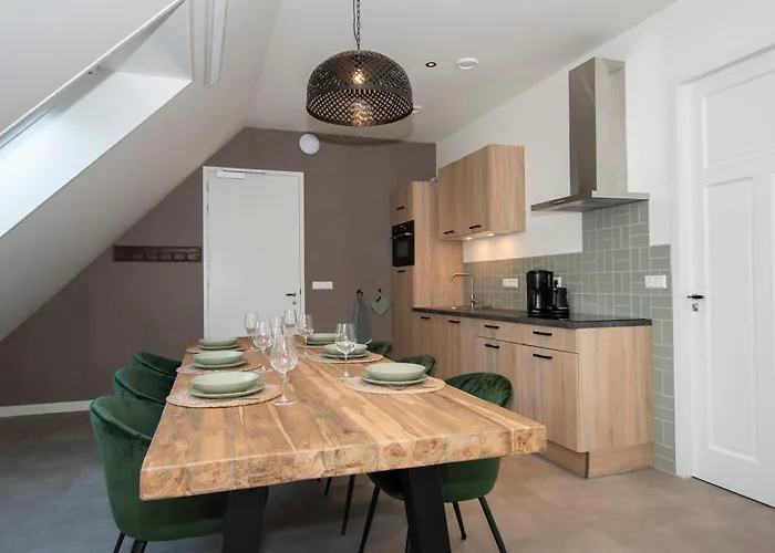 Hotelboerderij Akkerlust מלון ליידסנדאם