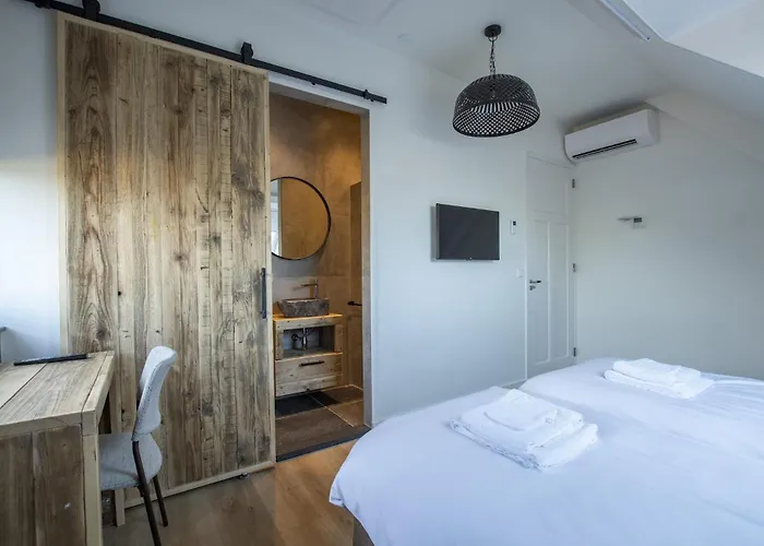 מלון Hotelboerderij Akkerlust