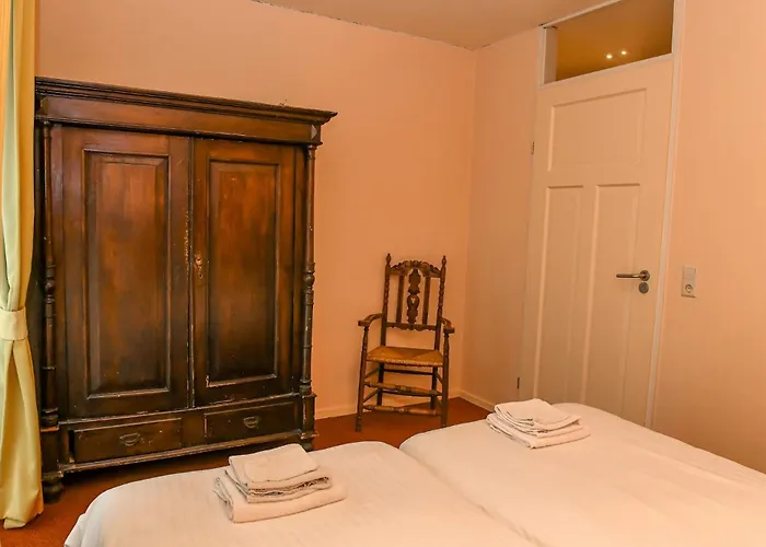 מלון Hotelboerderij Akkerlust *