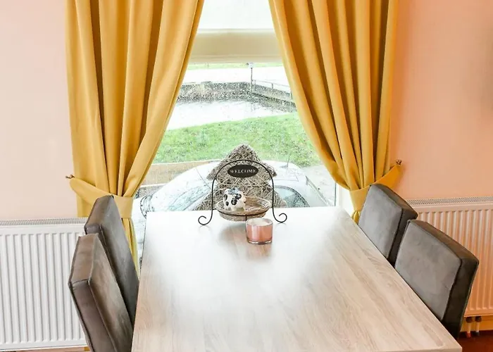 Hotelboerderij Akkerlust מלון ליידסנדאם