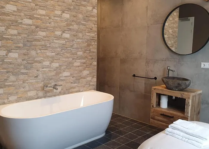 מלון Hotelboerderij Akkerlust *