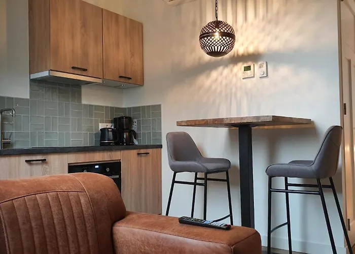 Hotelboerderij Akkerlust מלון ליידסנדאם